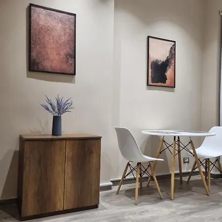 Sds شقة تيرانا